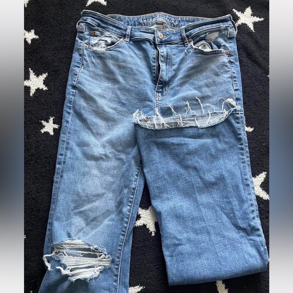 American Eagle Outfitters Women's Light Blue Ripped Bell Bottom Jeans